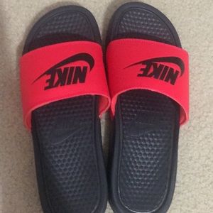 Nike slides